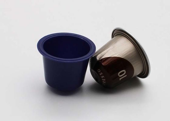 Capsules compatibles de café de Nespresso de moka de café dans la machine automatique de café