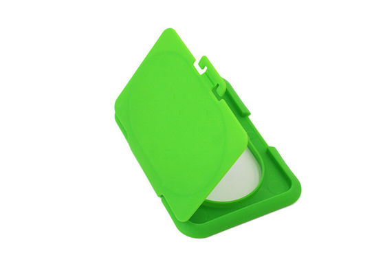 Boîte humide en plastique verte Flip Top Cap Length de chiffon de tissu 79.5mm