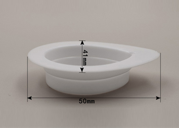 Diamètre rigide dur de tasse de conditionnement en plastique d'espace libre de moule de pétale de capsule 50 * 41mm
