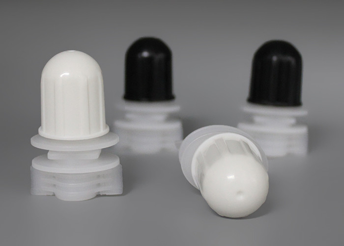 Le type rond ovale blanc tiennent des chapeaux de dessus de bec de poche 12 millimètres