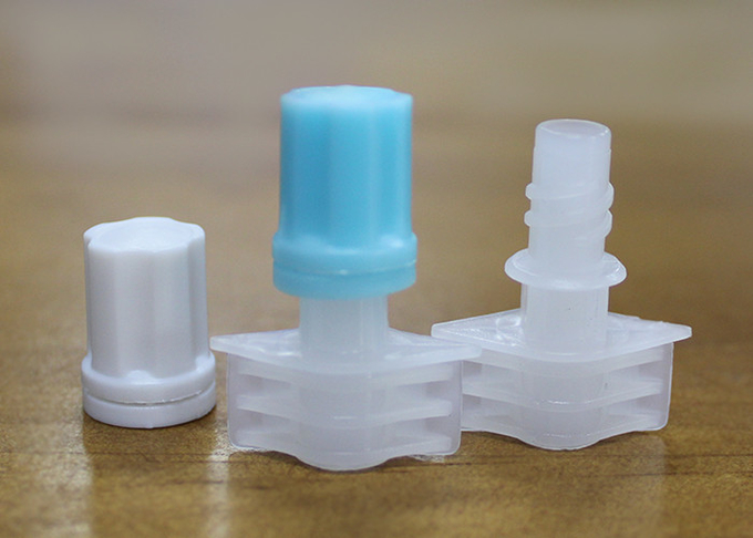 les chapeaux en plastique de bec de couleur bleue de calibre de 5mm pour les soins de la peau Doypack/poche d'aliment pour bébé complète