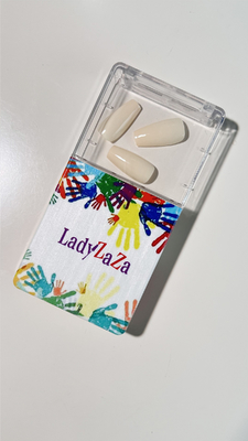Design de couleur pure Manucure Ongles d'amande Détachable Finition Portable Full Cover Faux ongles