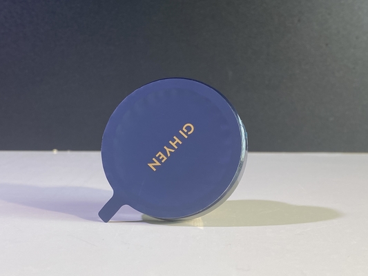 Couvercle de film compact thermiquement étanche pour poudre cosmétique pressée en poudre