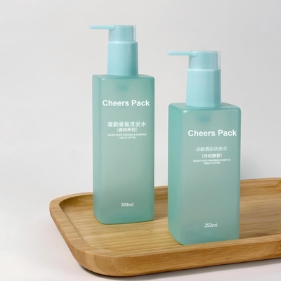 Bouteilles cosmétiques en PET pour les shampooings, le lavage corporel avec pompe