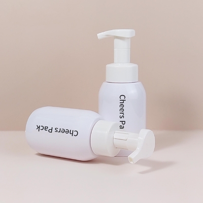 Vente en gros de 200 ml 300 ml 400 ml 500 ml de produit cosmétique de nettoyage par mousse en PET