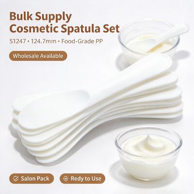S1247 Spatule de mélange cosmétique en PP de qualité alimentaire pour salon de beauté | Idéal pour mélanger la poudre de masque et la pâte de crème de beauté. Parfait pour les salons de beauté, les studios de spa et les soins de la peau DIY à la maison. Vente en gros disponible.