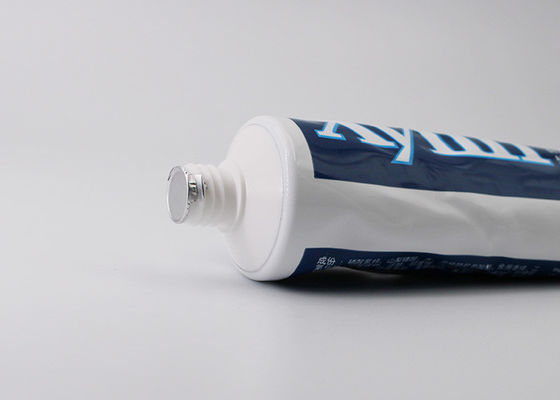 Diamètre intérieur 8mm de tube de bec en plastique durable d'épaule pour l'emballage de tube d'onguent